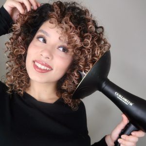 Defrizzion Dryer & XXL Diffuser